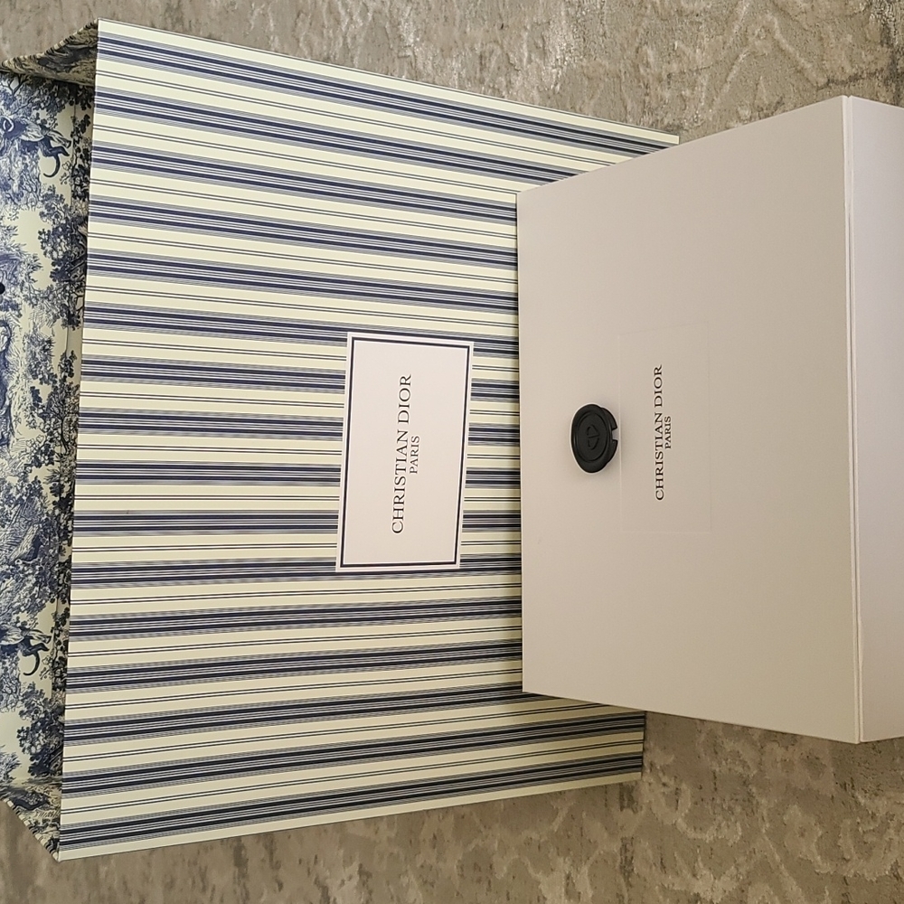 Dior box, size 8.5"×10.5"×4.5"